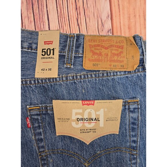 Levis 501 Original Fit Mens Jeans 42X32 Blue Denim Button Fly Straight Leg - Picture 5 of 10